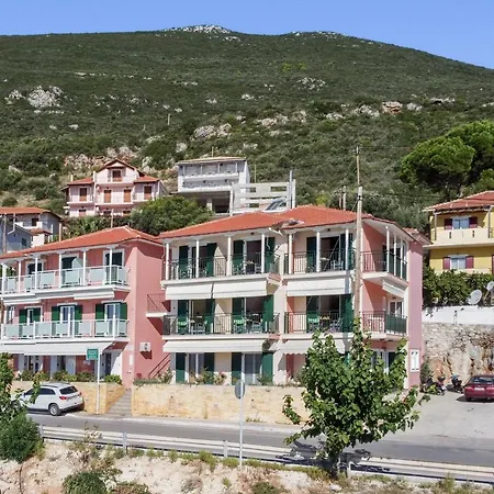 Apostolos 6 Apartment *