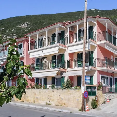 Apartment Apostolos 6 *