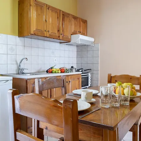 Apostolos 6 Apartment Pondi